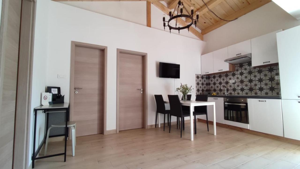 Apartman Marinac Roc Екстер'єр фото